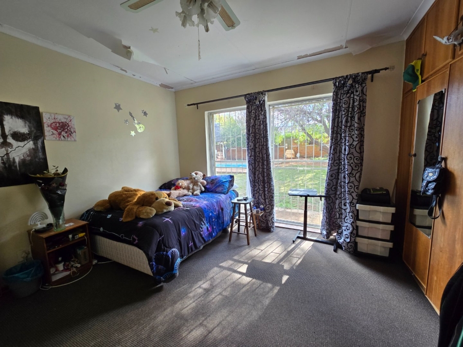 4 Bedroom Property for Sale in Universitas Ridge Free State